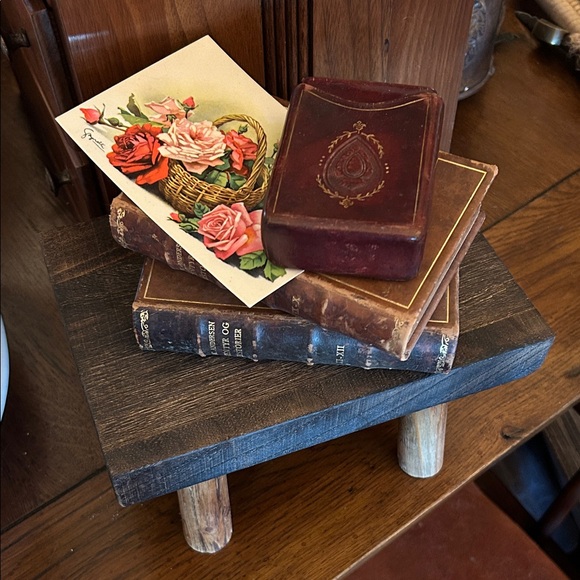 Rustic Wooden Display Stand Riser - Picture 7 of 7